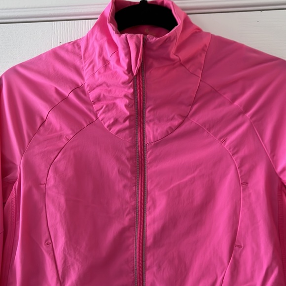 VGUC Lululemon jacket - Picture 2 of 15